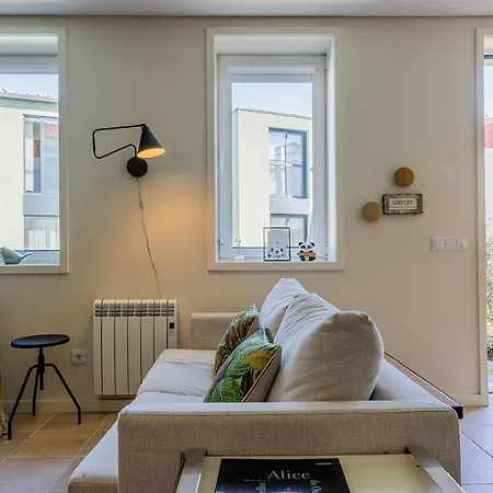 House By Shi Leça da Palmeira