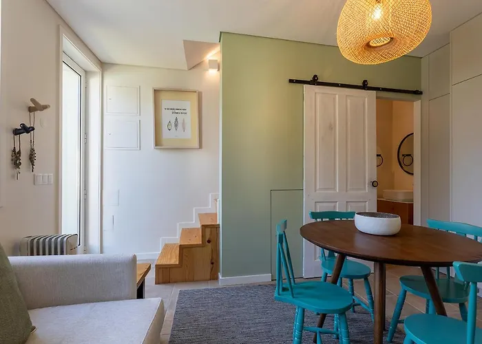 Apartament House By Shi *