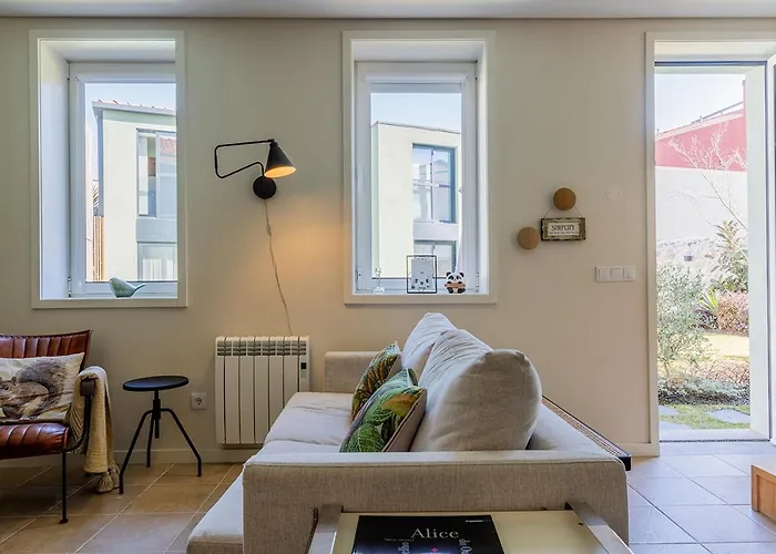 House By Shi Leça da Palmeira